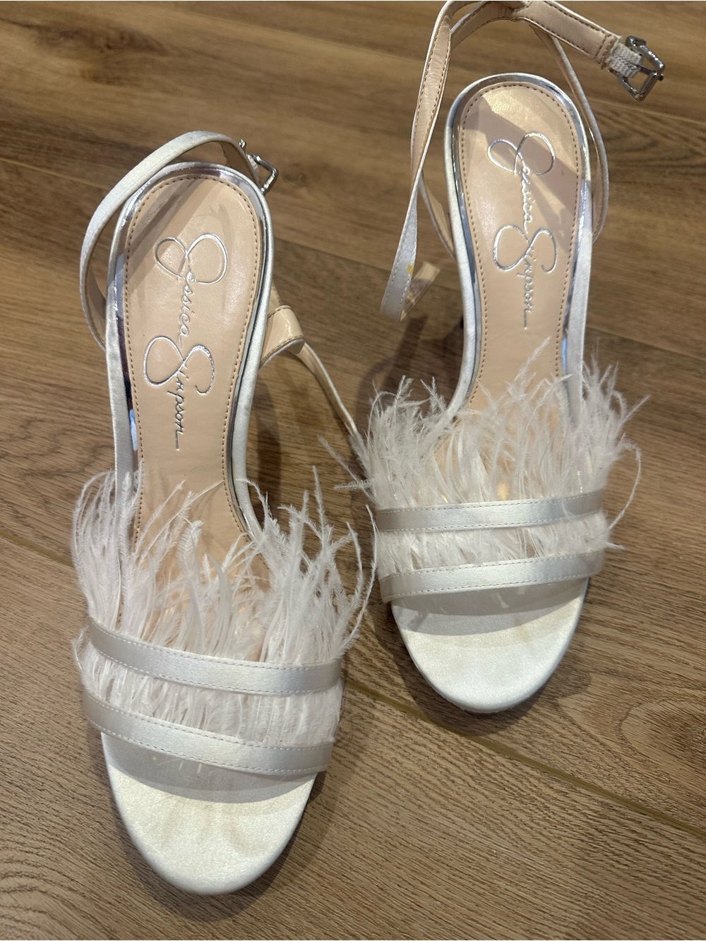 Jessica Simpson Ivory White Satin Feather Ankle Strap Stiletto Heels 10M